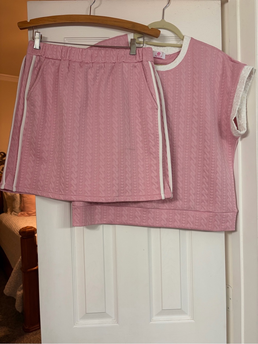 Pink Knit-Texture Top and Skirt Set with White Trim